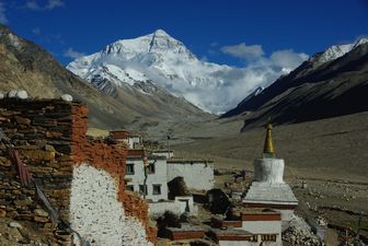 Vue de l'Everest depuis Rongbuk